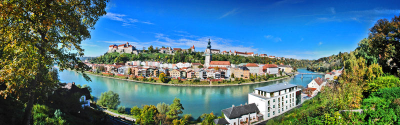 Hotel Burgblick Burghausen Panoramablick - Urheber Martin Wimmer