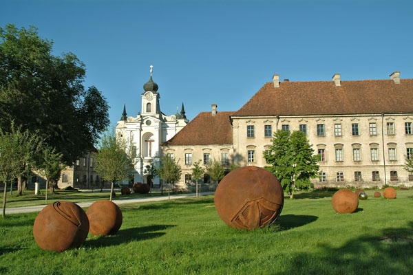 Hotel Raitenhaslach Burghausen Aussenansicht